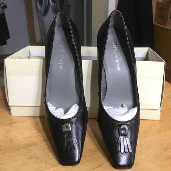 Eitienne Aigner Black leather pumps - Picture 4 of 5